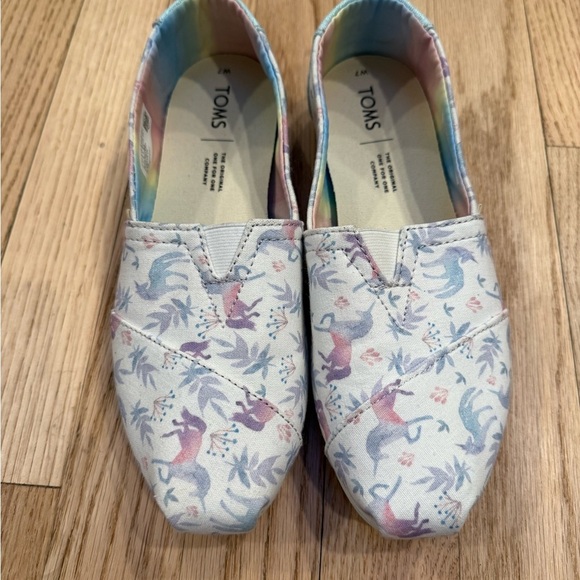 Toms Shoes - TOMS Unicorn Print Shoes